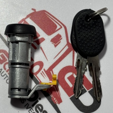 Cilindro Porta Dianteira Ld/porta Lateral Corredica/porta Traseira Bau Daily 3.0 Garcia Diesel